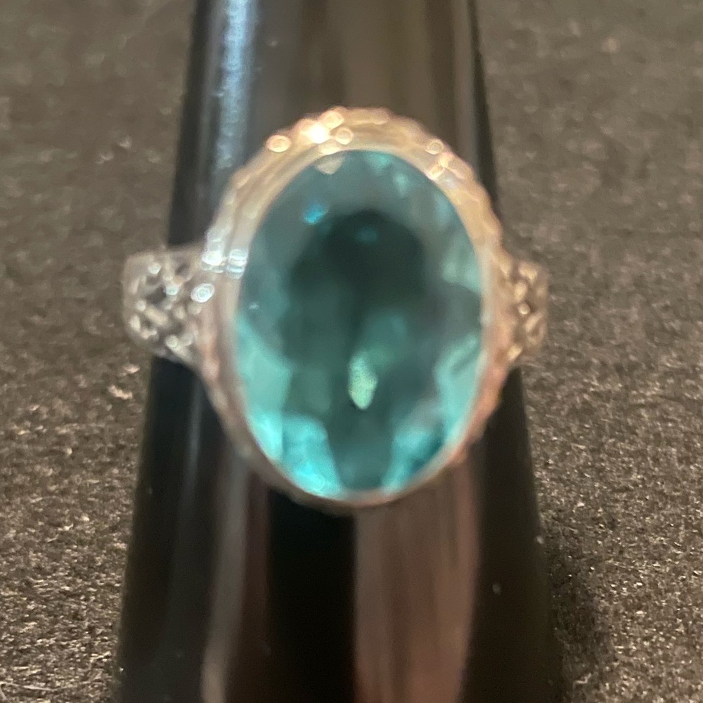 Elegant 925 Sterling Silver and Blue Topaz Gemstone Ring
